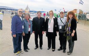 Bezirksbürgermeisterin Angelika Schöttler und der Jacky Sebag, Bürgermeister von Nahariya (3.v.l.)